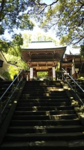 志賀海神社本殿前階段