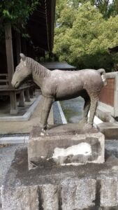 千栗八幡宮の狛馬