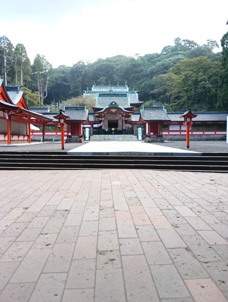 霧島神宮拝殿